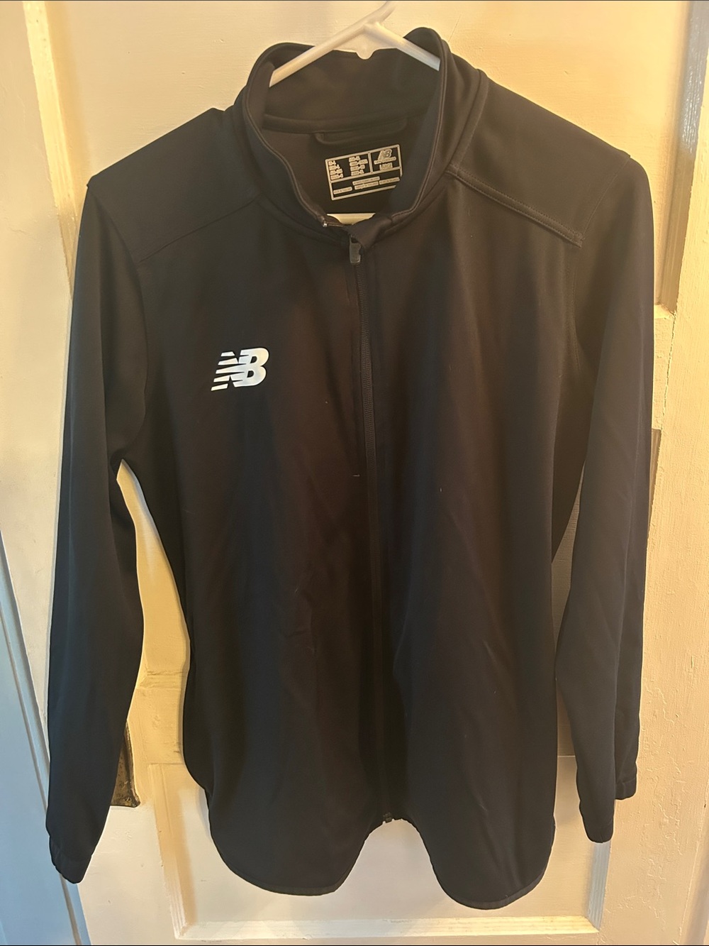New Balance Black Long-Sleeve Full-Zip Athletic Top with White Logo